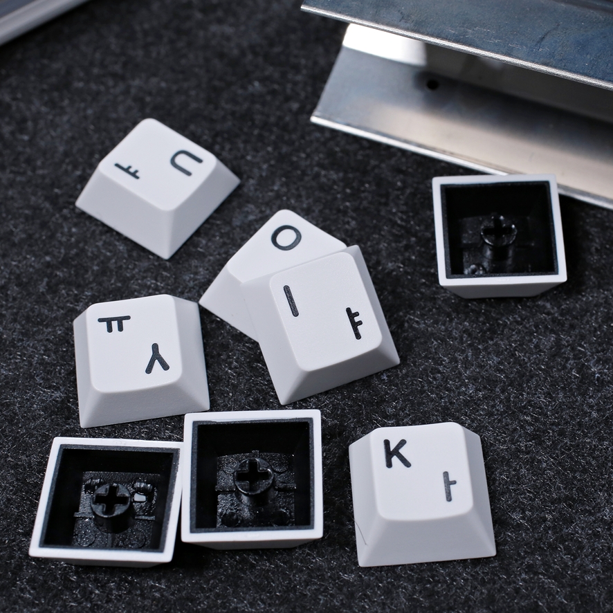 Double-shot PBT keycaps with Korean legends