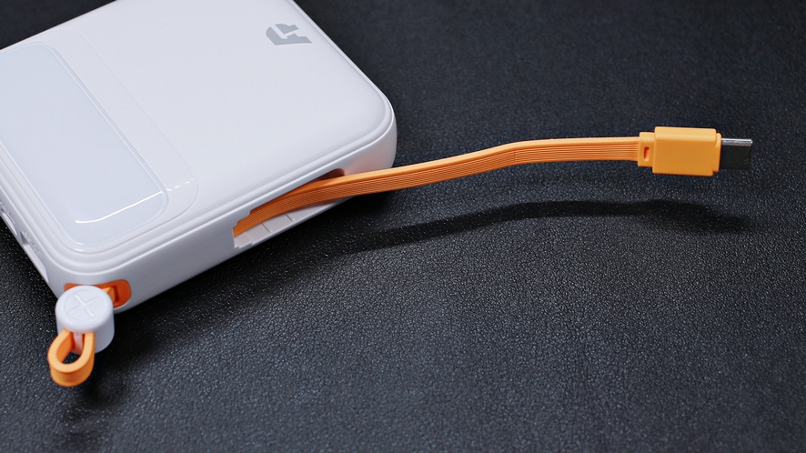 Power bank on a cafe table
