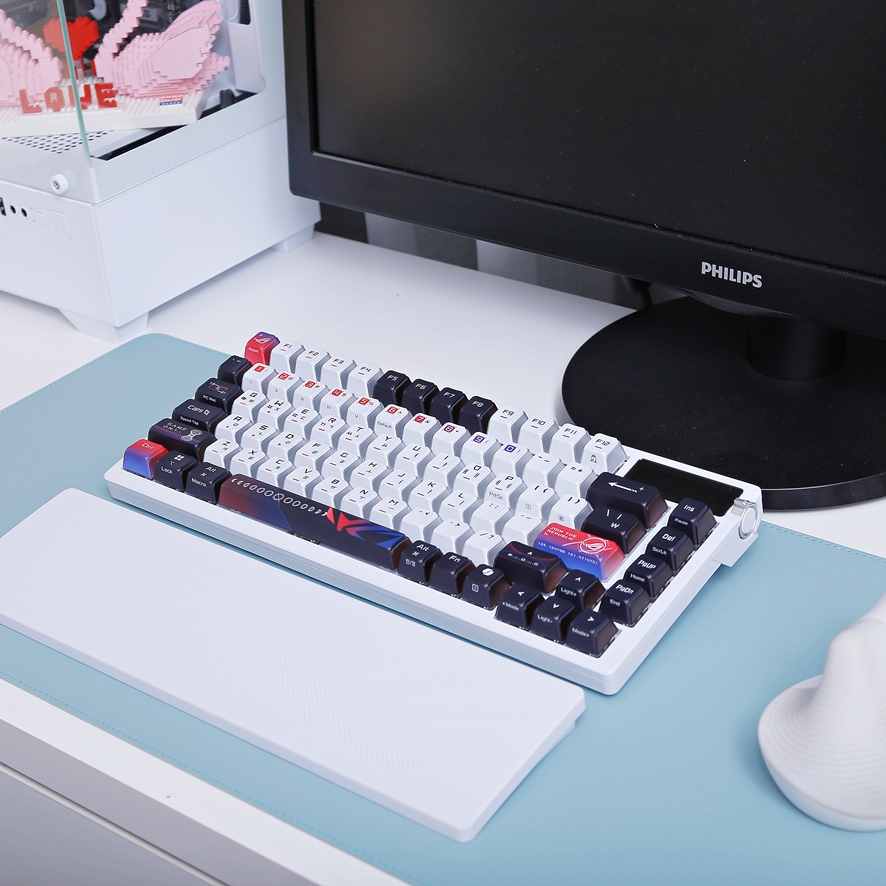 ASUS ROG Azoth X white custom keyboard design