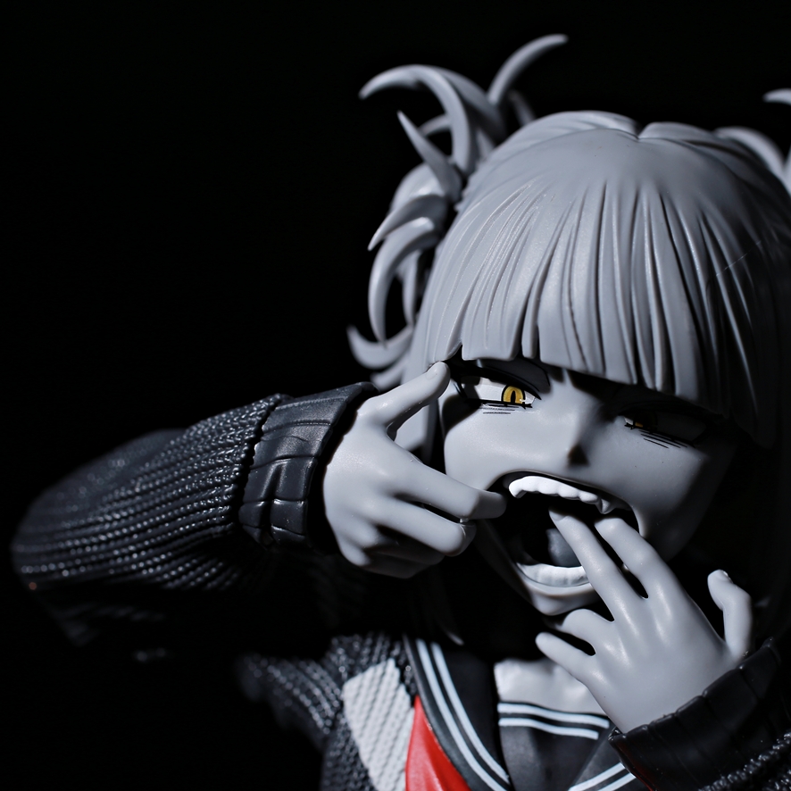Close-up of Himiko Toga face sculpt showing unhinged smile