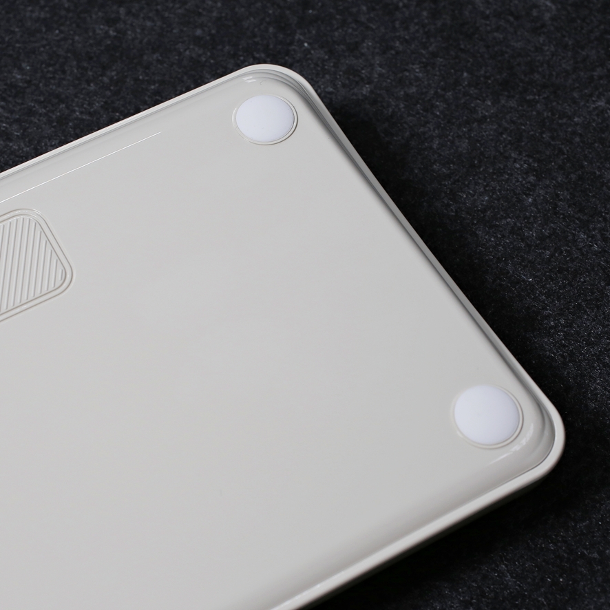 Fixed 5.8 degree typing angle side profile