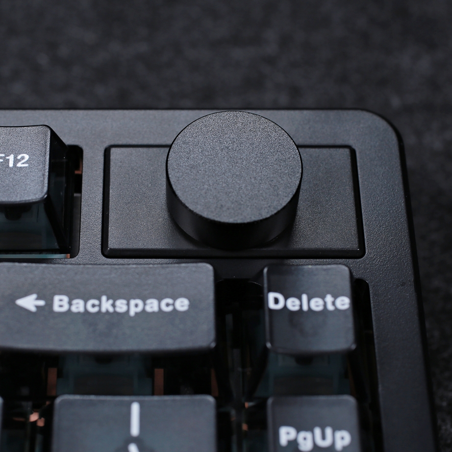 Close-up of the top-right volume knob
