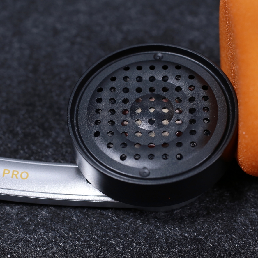 Side profile of FiiO Snowsky Wind Pro