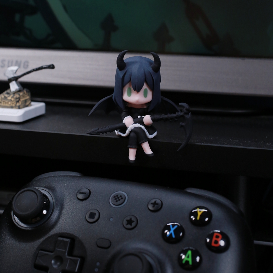 Completed JuJuBit Soft Chibi Dead Master figure on desk